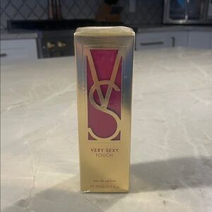 Victoria's Secret Very Sexy Touch Eau de Parfum - Gold and Pink